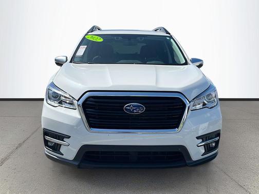 Crystal White Pearl 2022 Subaru Ascent Touring 7-Passenger