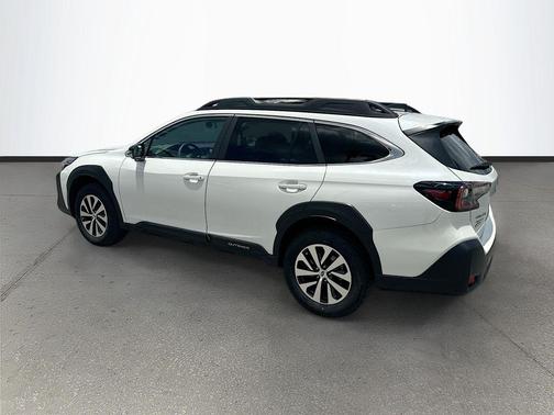 Crystal White Pearl 2024 Subaru Outback Premium