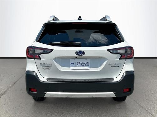 2025 Subaru Outback Touring