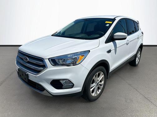 Oxford White 2019 Ford Escape SE