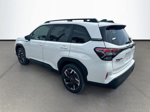 White Pearl 2026 Subaru Forester Hybrid Limited