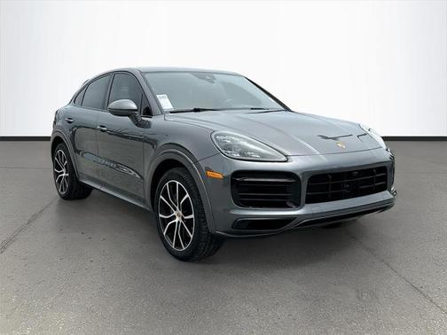 2022 Porsche Cayenne S