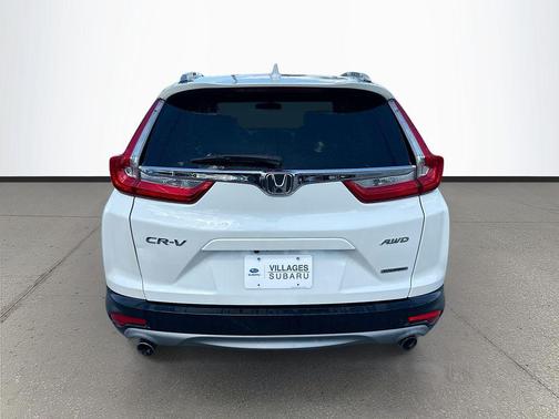 White Diamond Pearl 2018 Honda CR-V Touring