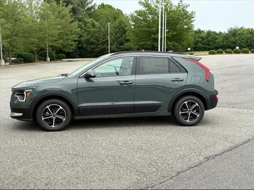 2025 Kia Niro EX