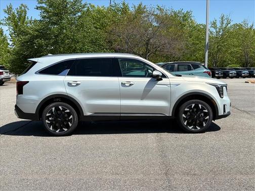 Ivory Silver 2026 Kia Sorento EX
