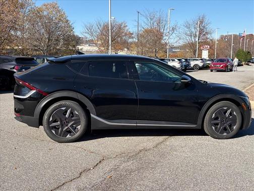 2025 Kia EV6 Light Long Range