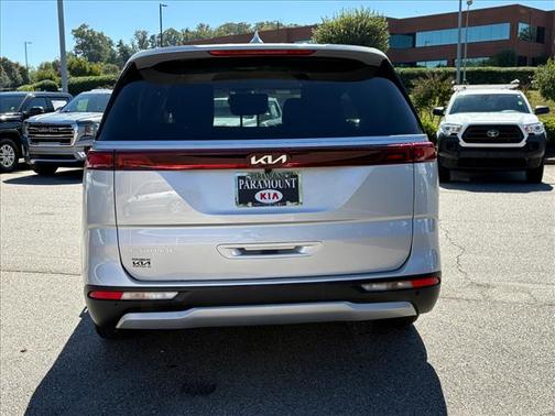 2023 Kia Carnival LX