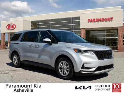 2023 Kia Carnival LX