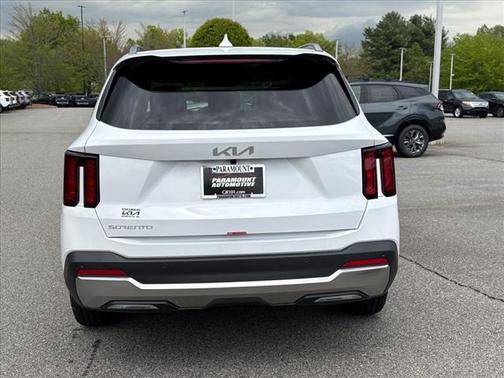 2025 Kia Sorento S