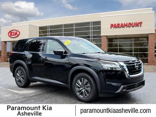2023 Nissan Pathfinder S 4WD