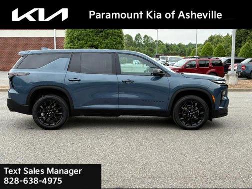 2024 Chevrolet Traverse LS