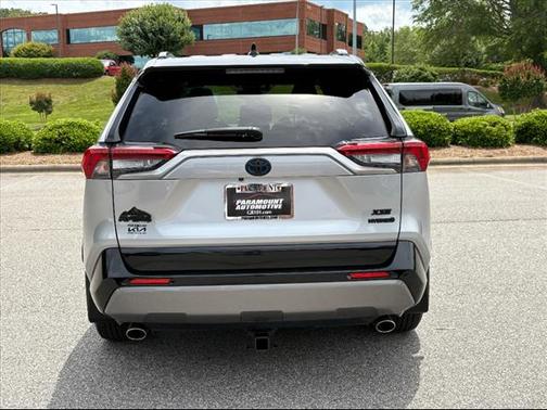 2019 Toyota RAV4 Hybrid SE