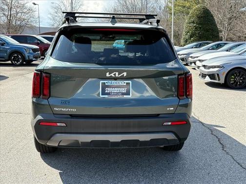 2023 Kia Sorento S