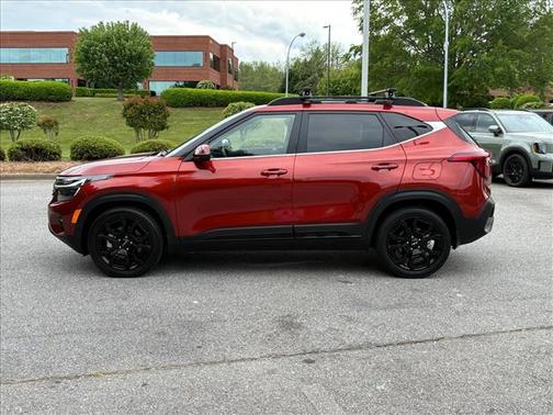Mars Orange 2024 Kia Seltos X-Line