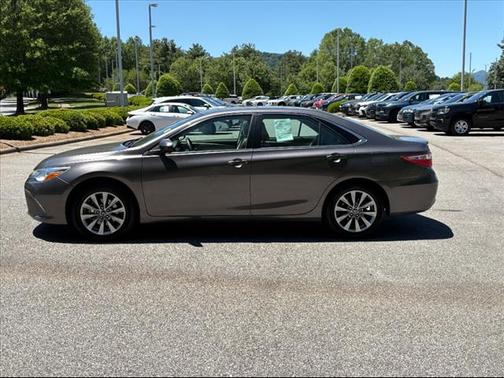 2017 Toyota Camry XLE