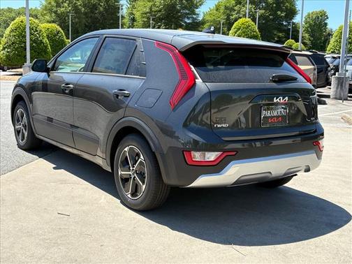 Interstellar Gray 2026 Kia Niro LX