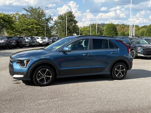 2025 Kia Niro EX