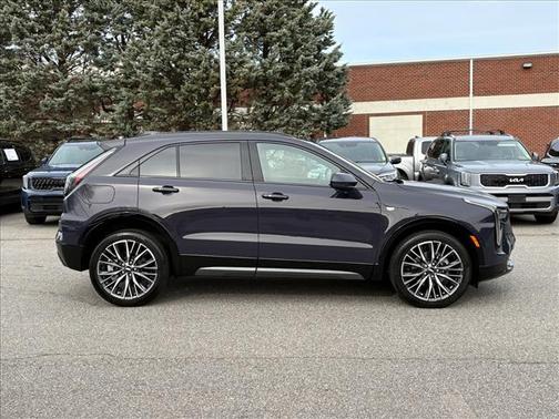 2024 Cadillac XT4 Sport