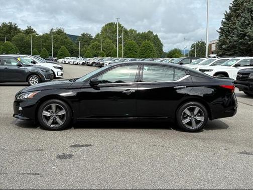 2022 Nissan Altima 2.5 SL