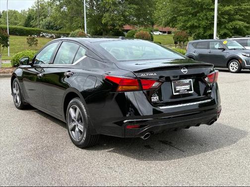 2022 Nissan Altima 2.5 SL