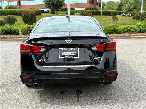 2022 Nissan Altima 2.5 SL