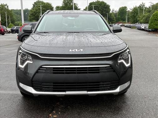 Interstellar Gray 2026 Kia Niro LX