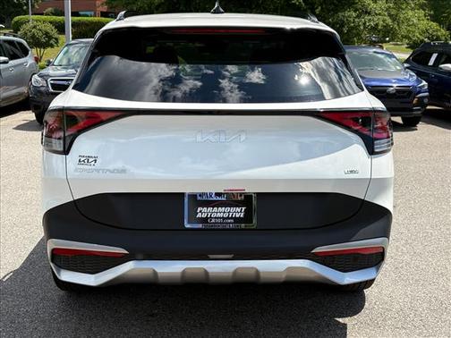 Snow White Pearl 2025 Kia Sportage Hybrid EX