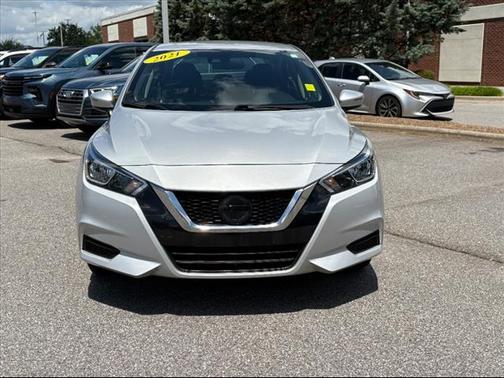 2021 Nissan Versa 1.6 SV