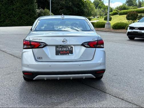 2021 Nissan Versa 1.6 SV