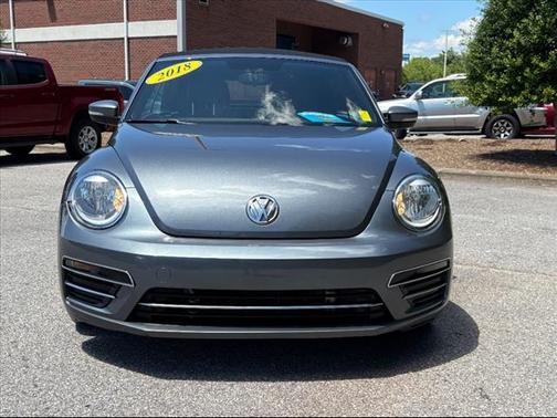 2018 Volkswagen Beetle 2.0T SE