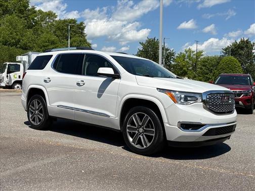 White Frost Tricoat 2019 GMC Acadia Denali