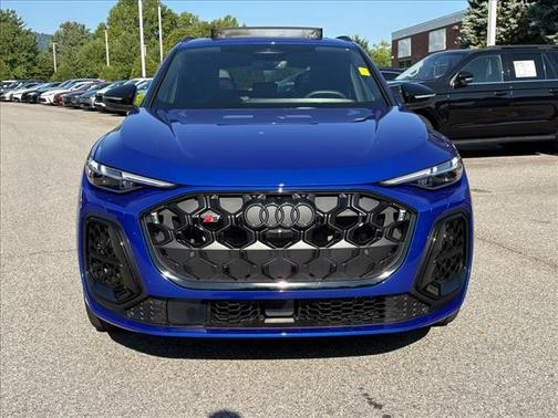 Ultra Blue Metallic 2025 Audi SQ5 3.0T Premium Plus