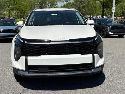 Snow White Pearl 2026 Kia Sportage Hybrid EX
