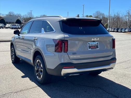 2025 Kia Sorento S