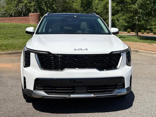 Glacial White Pearl 2025 Kia Sorento EX