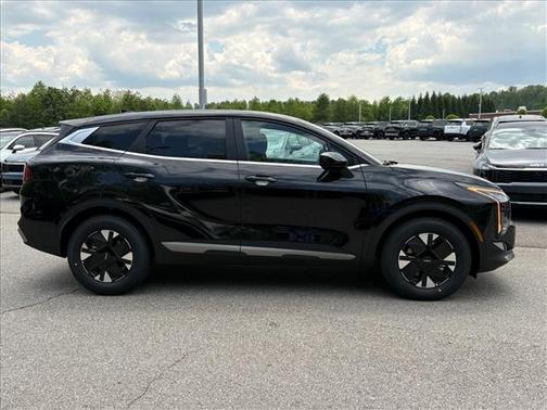 Fusion Black 2026 Kia Sportage Hybrid LX