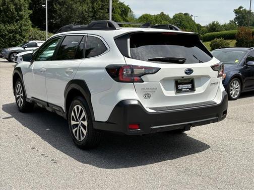 Crystal White Pearl 2024 Subaru Outback Premium