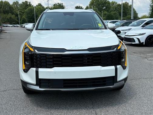 Snow White Pearl 2026 Kia Sportage Hybrid EX