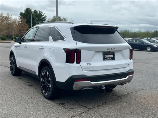 2025 Kia Sorento EX