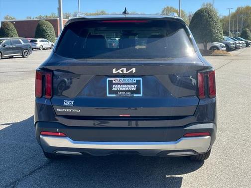 2025 Kia Sorento S