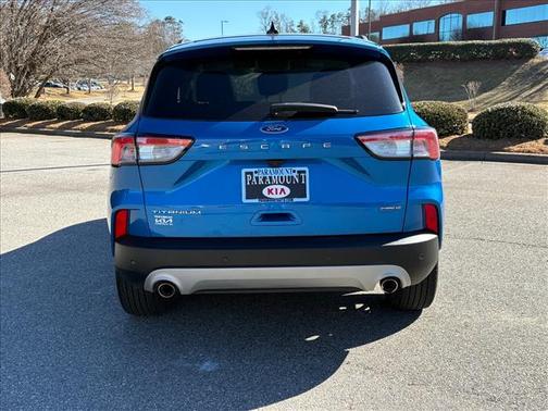 2020 Ford Escape Titanium