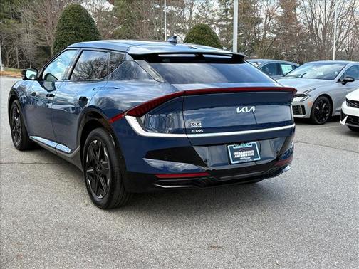 2025 Kia EV6 Light Long Range