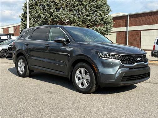 Gravity Grey 2023 Kia Sorento LX