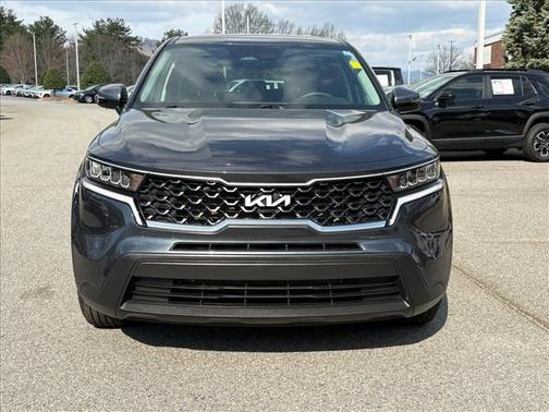 Gravity Grey 2023 Kia Sorento LX