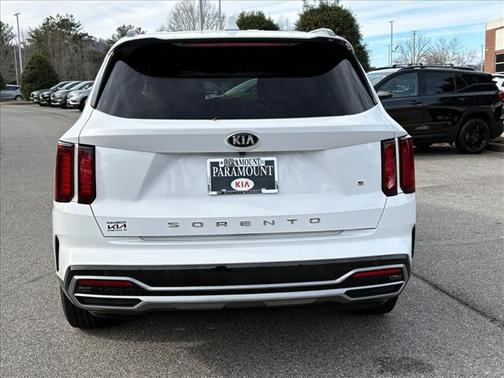 2021 Kia Sorento S