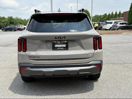 2025 Kia Sorento EX