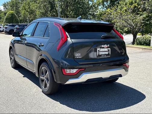 2025 Kia Niro SX