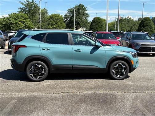 2025 Kia Seltos EX