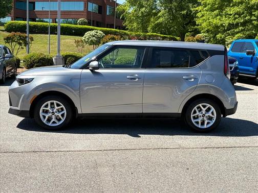 Steel Gray 2023 Kia Soul LX
