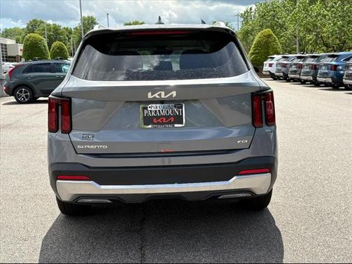 2025 Kia Sorento S